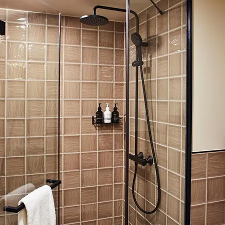 The Hoxton, מלון 4*