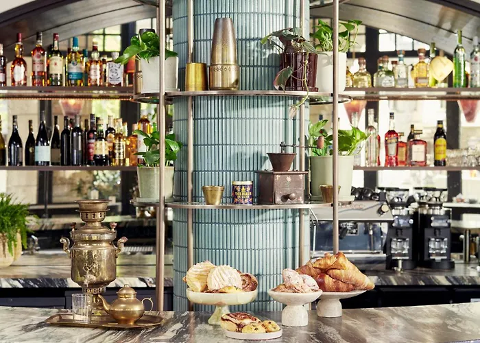 The Hoxton, Hotel 4*